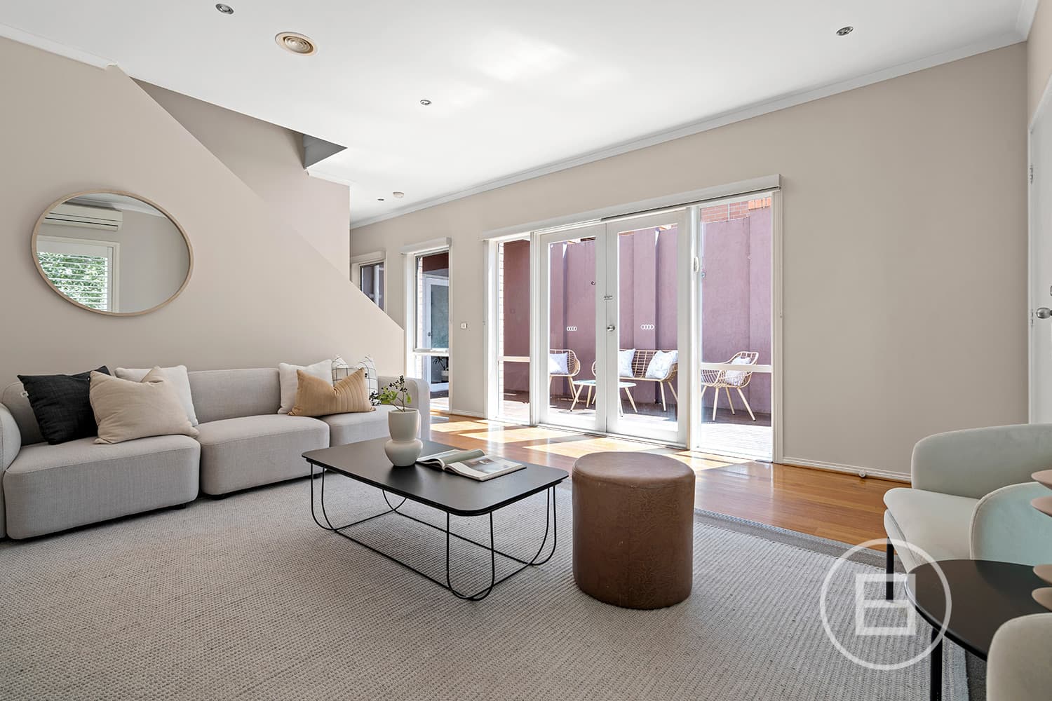 42 Waterford Avenue, MARIBYRNONG, VIC, Maribyrnong - Thumbnail 2
