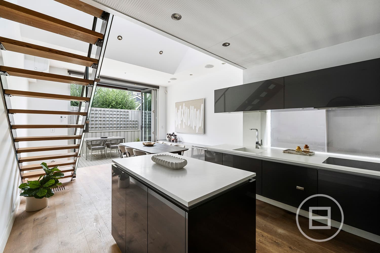 37 Cobden Street, SOUTH MELBOURNE, VIC, South Melbourne - Thumbnail 3
