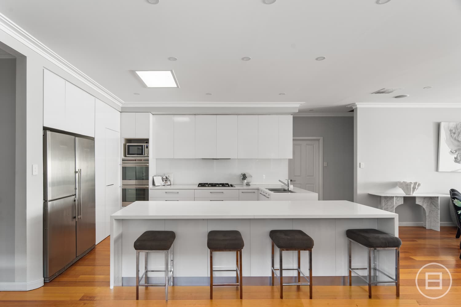 9 Wickham Grove, STRATHMORE, VIC, Strathmore - Thumbnail 3