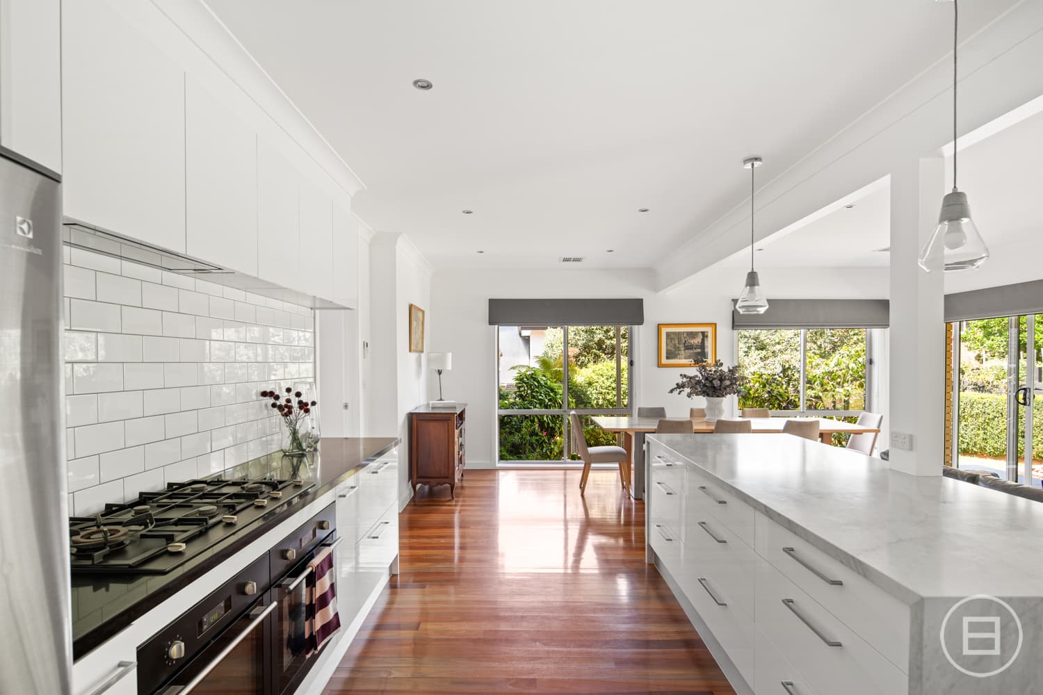 124 Riviera Road, AVONDALE HEIGHTS, VIC, Avondale Heights - Thumbnail 2