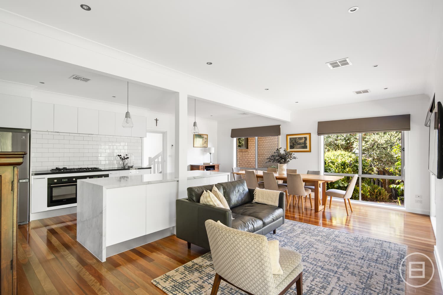 124 Riviera Road, AVONDALE HEIGHTS, VIC, Avondale Heights - Thumbnail 4