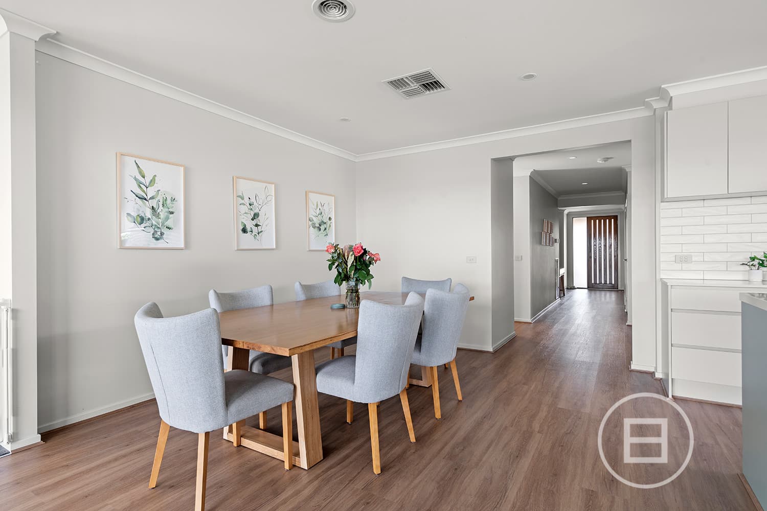 60 Lynwood Drive, THORNHILL PARK, VIC, Thornhill Park - Thumbnail 4