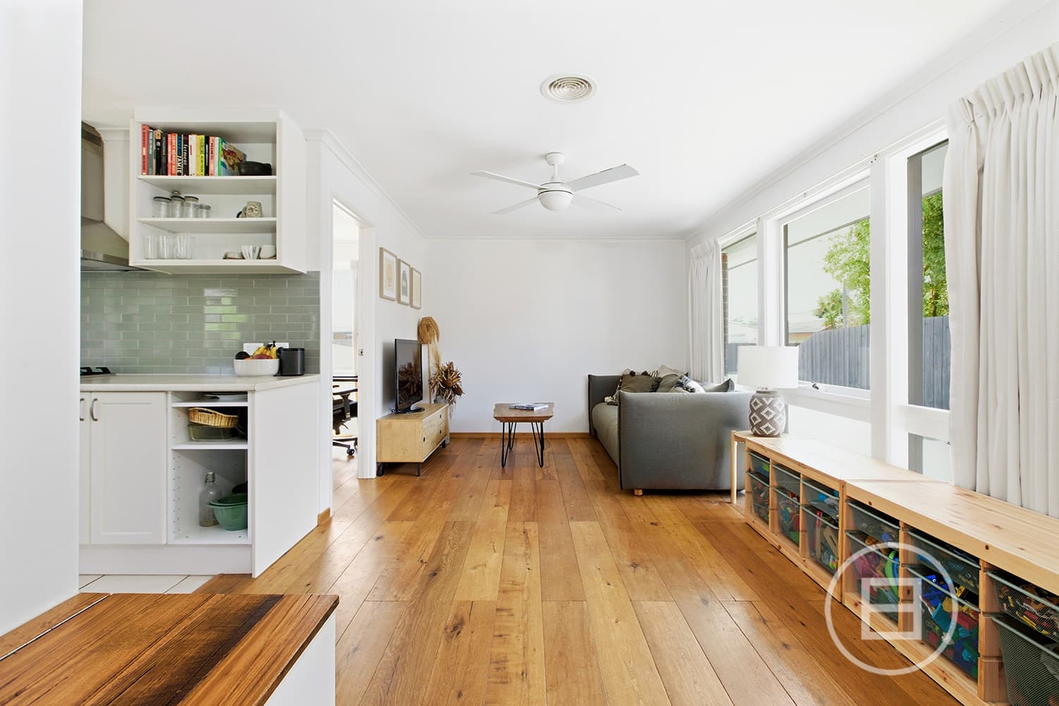 11 Fitzgerald Street, MORNINGTON, VIC, Mornington - Thumbnail 2
