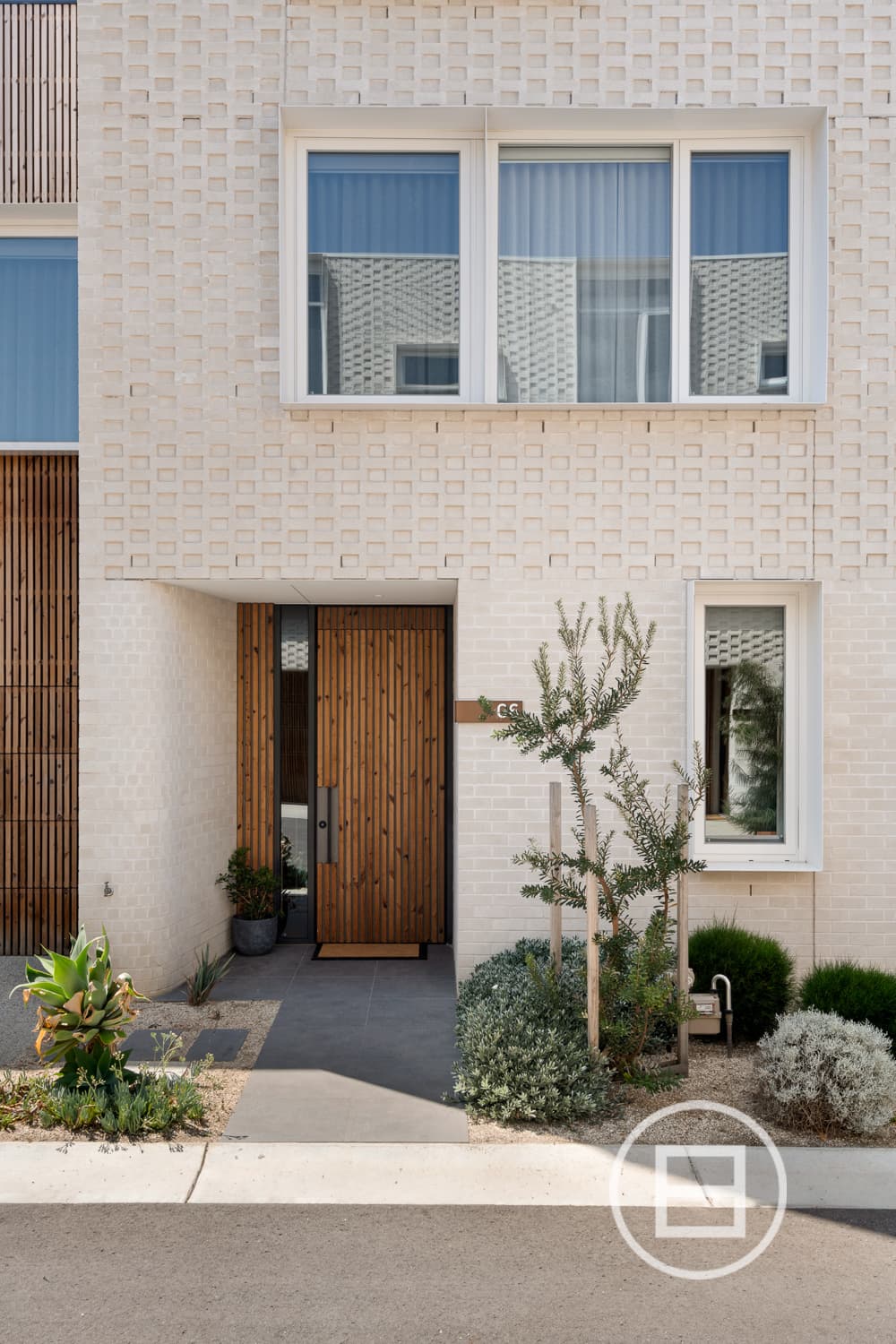 6 Pilot Place, RIPPLESIDE, VIC, Rippleside - Thumbnail 2