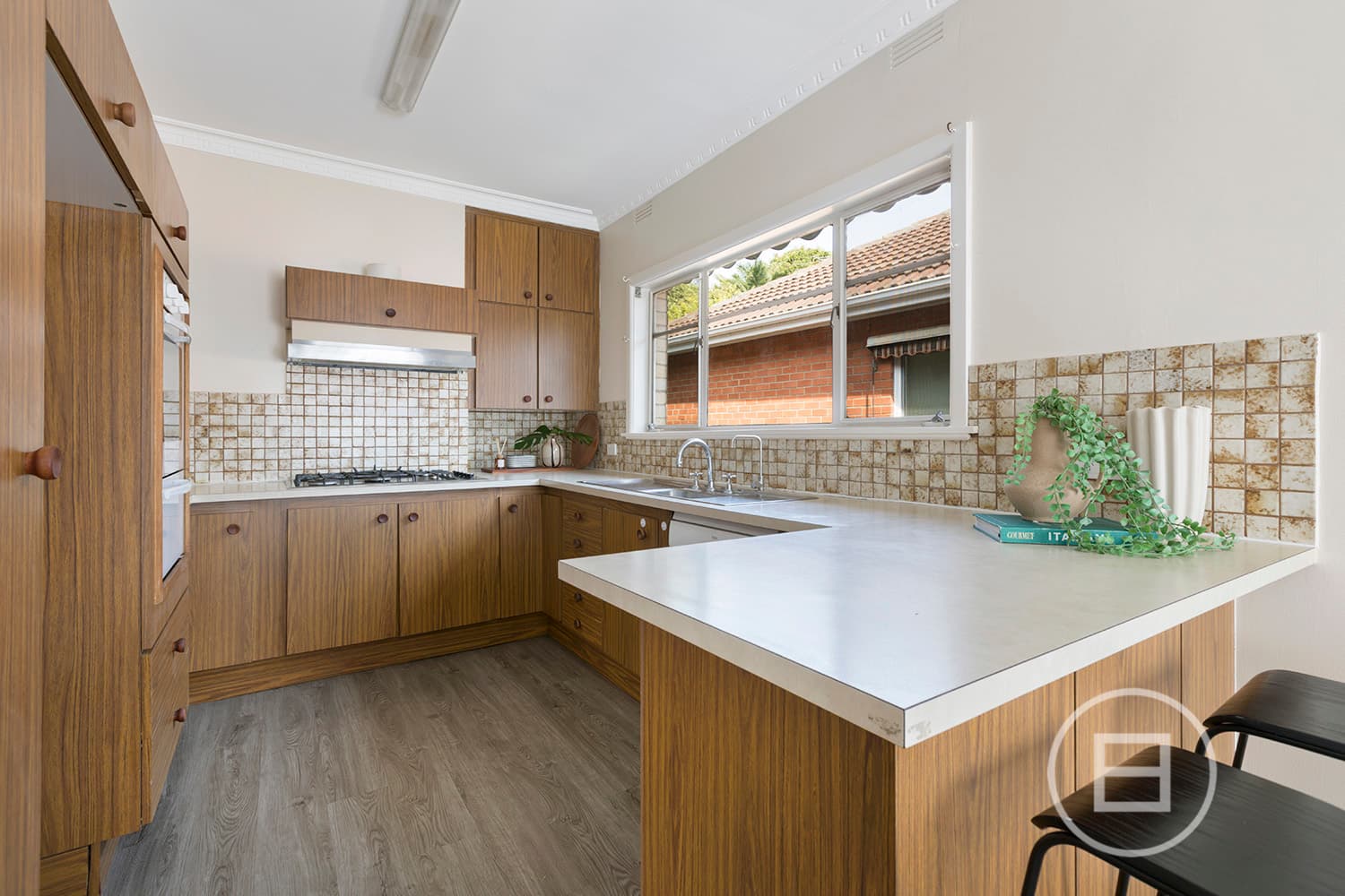 27 Winton Street, BURWOOD, VIC, Burwood - Thumbnail 6