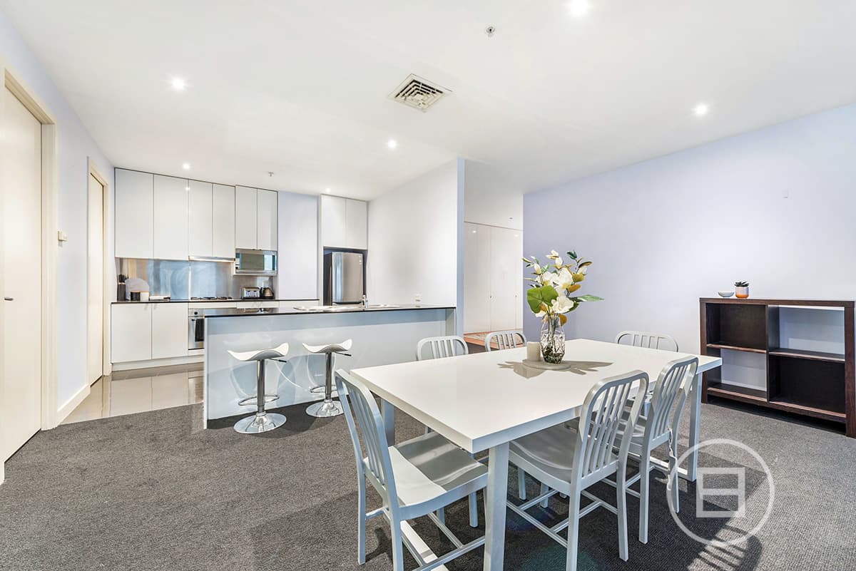 702/325 Collins Street, MELBOURNE, VIC, Melbourne - Thumbnail 3