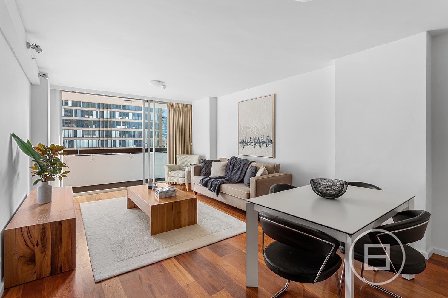 901/15 Collins Street, MELBOURNE, VIC, Melbourne - Thumbnail 2