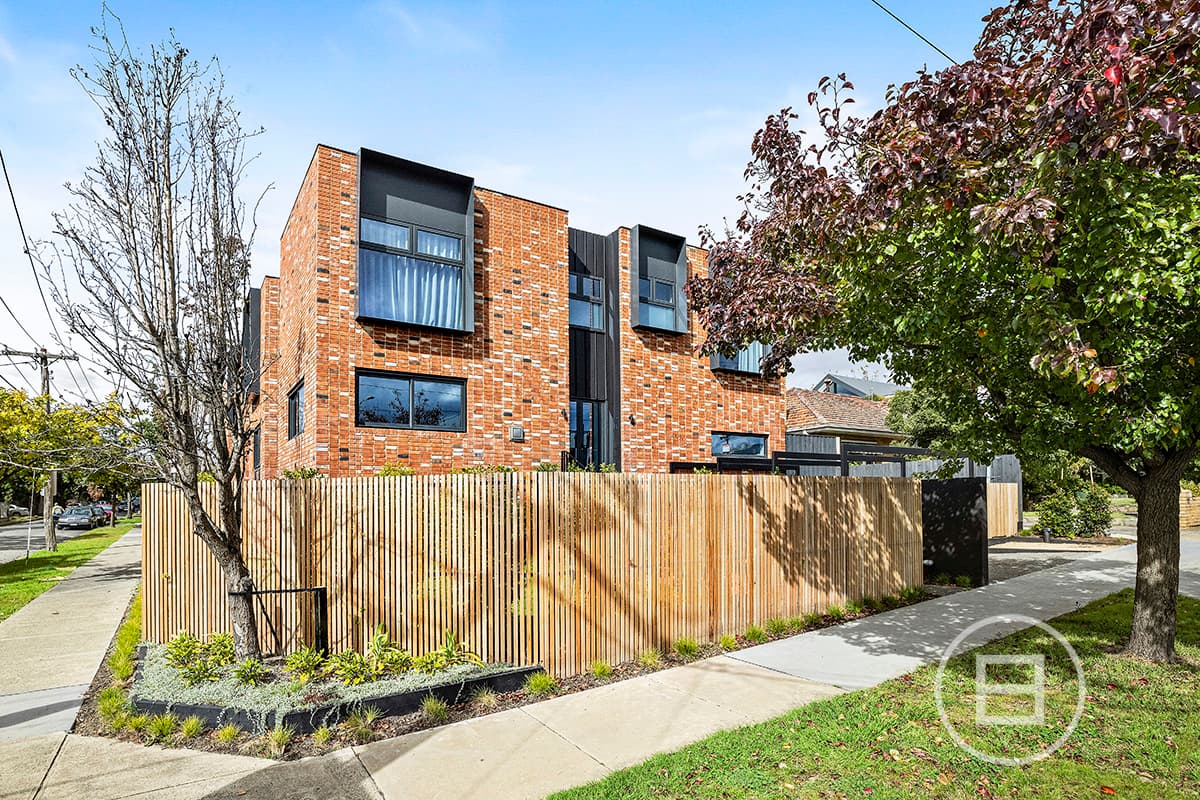 2D Stonehaven Avenue, MALVERN EAST, VIC, Malvern East - Thumbnail 2