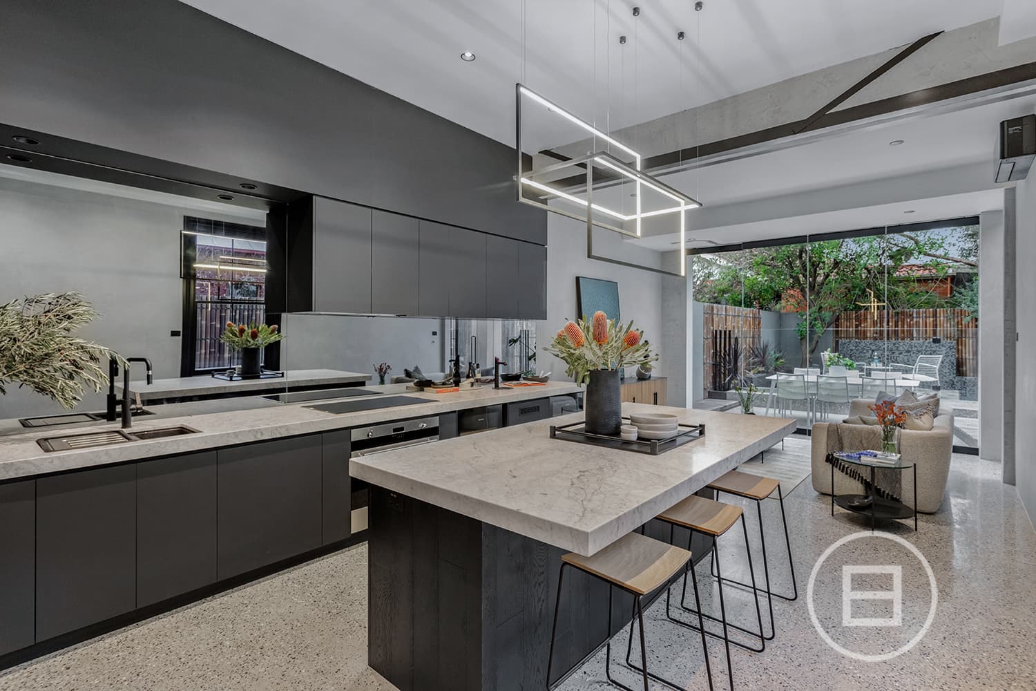 20 Acland Street, ST KILDA, VIC, St Kilda - Thumbnail 3