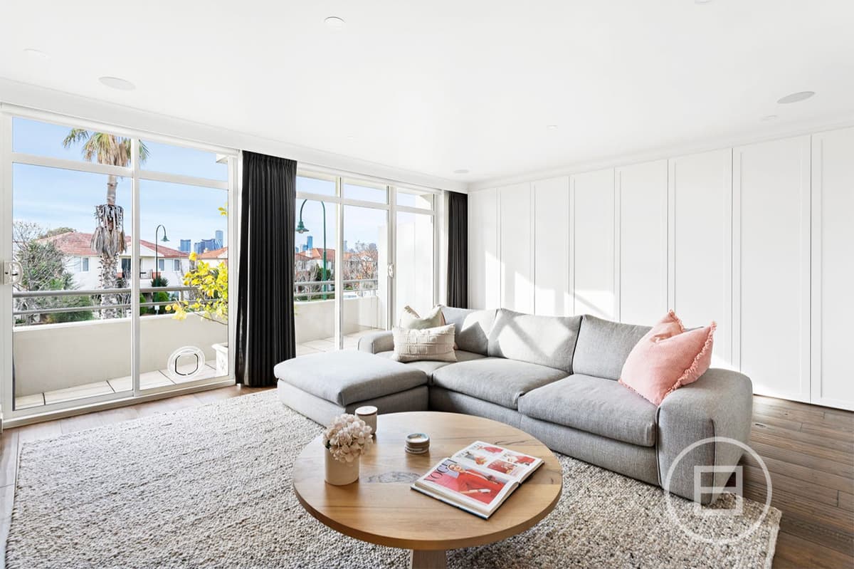 9/105 Beach Street, PORT MELBOURNE, VIC, Port Melbourne - Thumbnail 3
