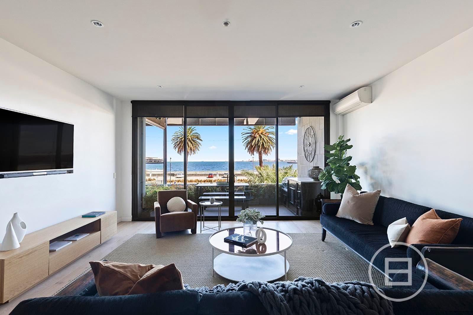 205/49 Beach Street, PORT MELBOURNE, VIC, Port Melbourne - Thumbnail 2