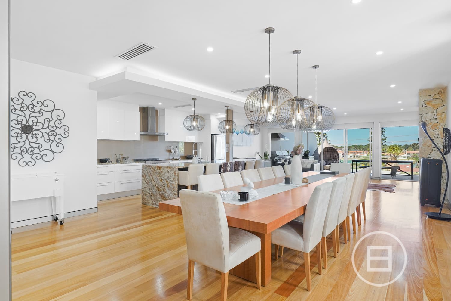 76 Seaview Road, TENNYSON, SA, Tennyson - Thumbnail 3