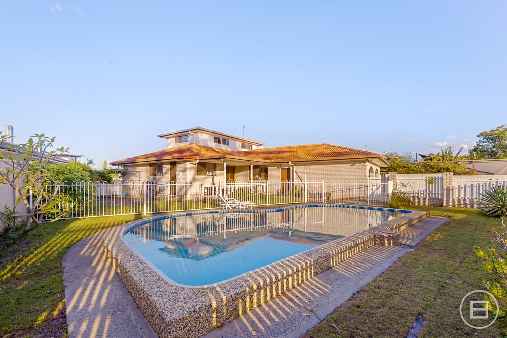 148 Rio Vista Boulevard, BROADBEACH WATERS, QLD, Broadbeach Waters - Thumbnail 5