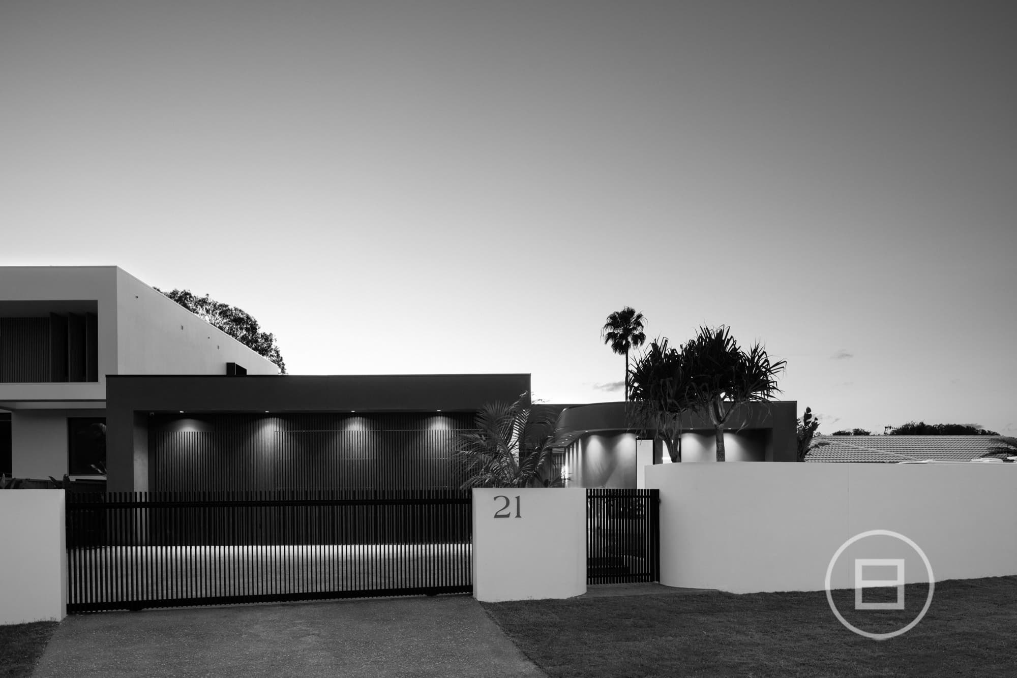 21 Chown Avenue, CURRUMBIN WATERS, QLD, Currumbin Waters - Image 1