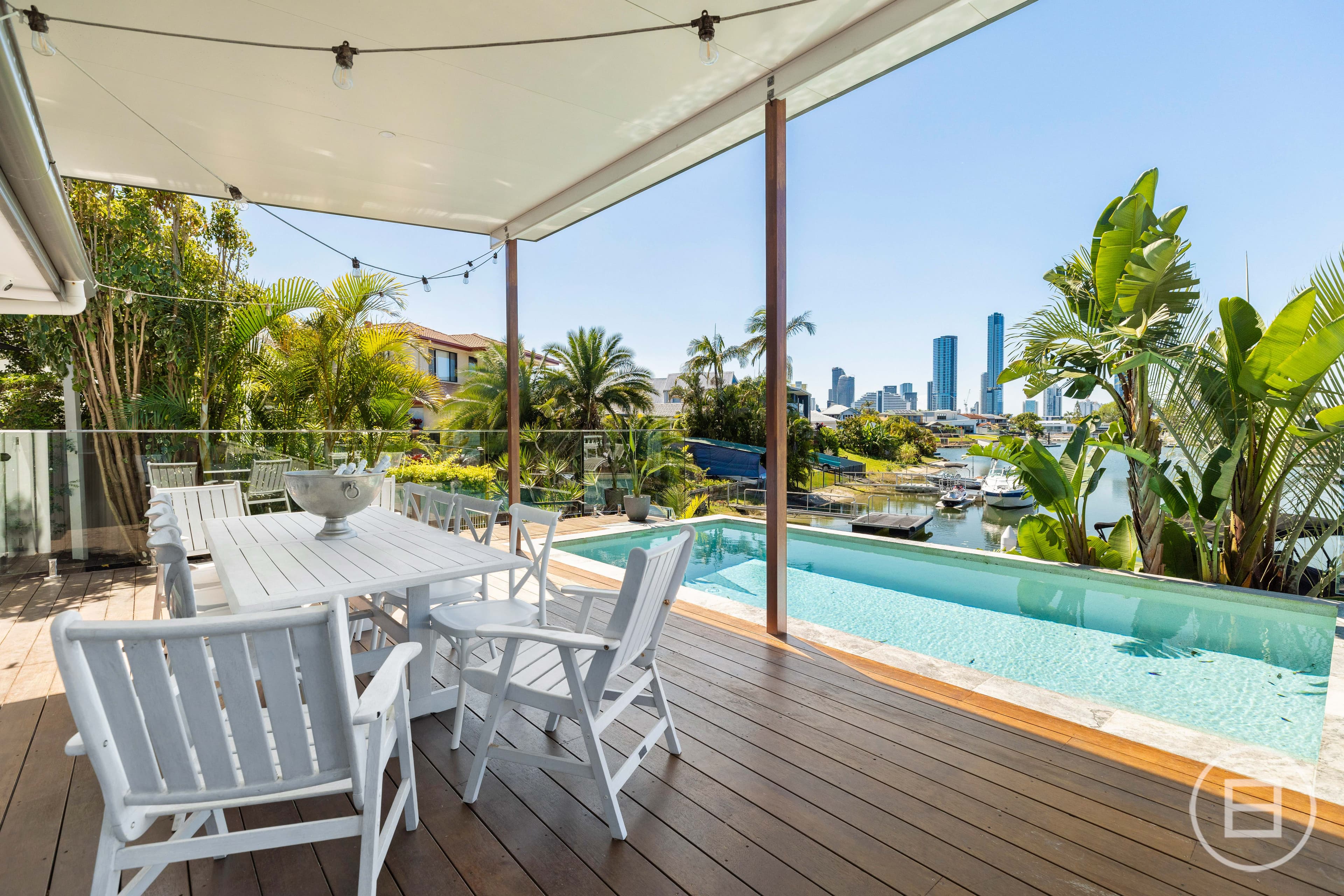 146 Rio Vista Boulevard, BROADBEACH WATERS, QLD, Broadbeach Waters - Thumbnail 8