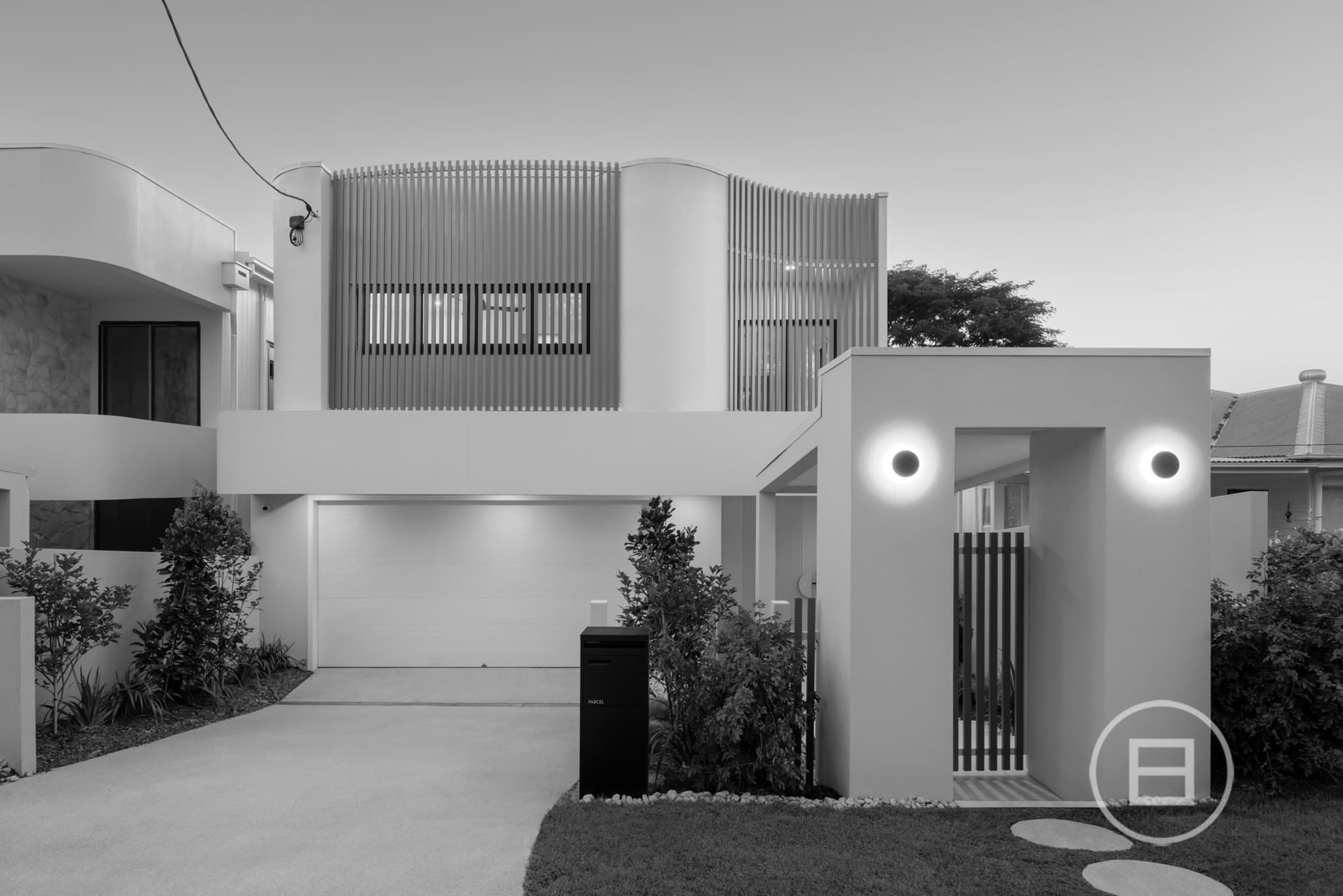 9 Stella Street, HOLLAND PARK, QLD, Holland Park - Image 1