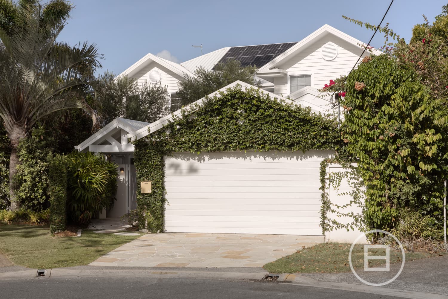 33 Verdichio Avenue, MERMAID WATERS, QLD, Mermaid Waters - Thumbnail 2