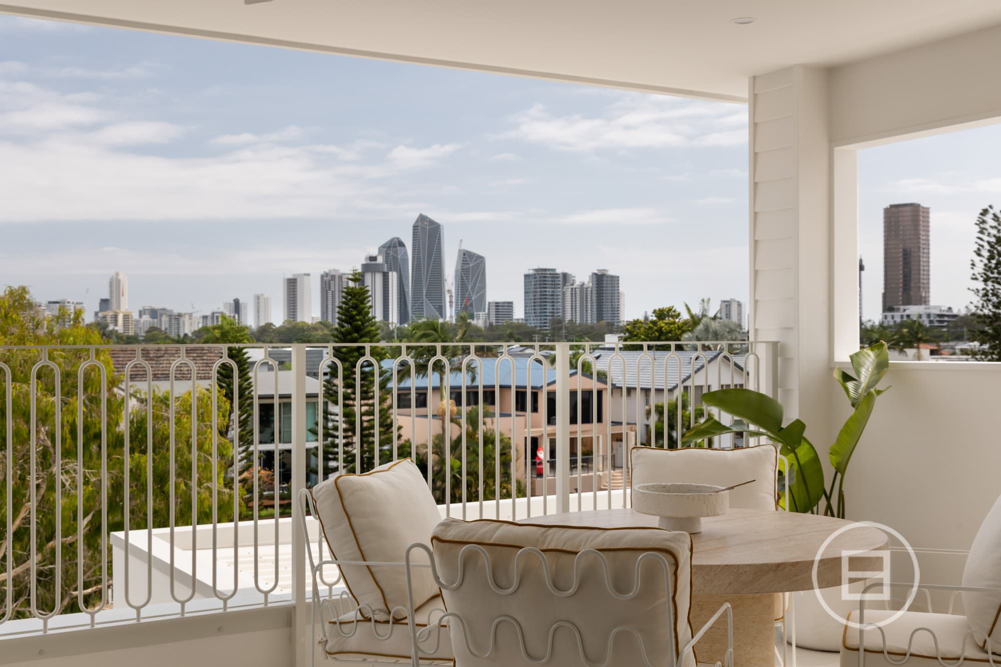 1A Bal Harbour, BROADBEACH WATERS, QLD, Broadbeach Waters - Thumbnail 3