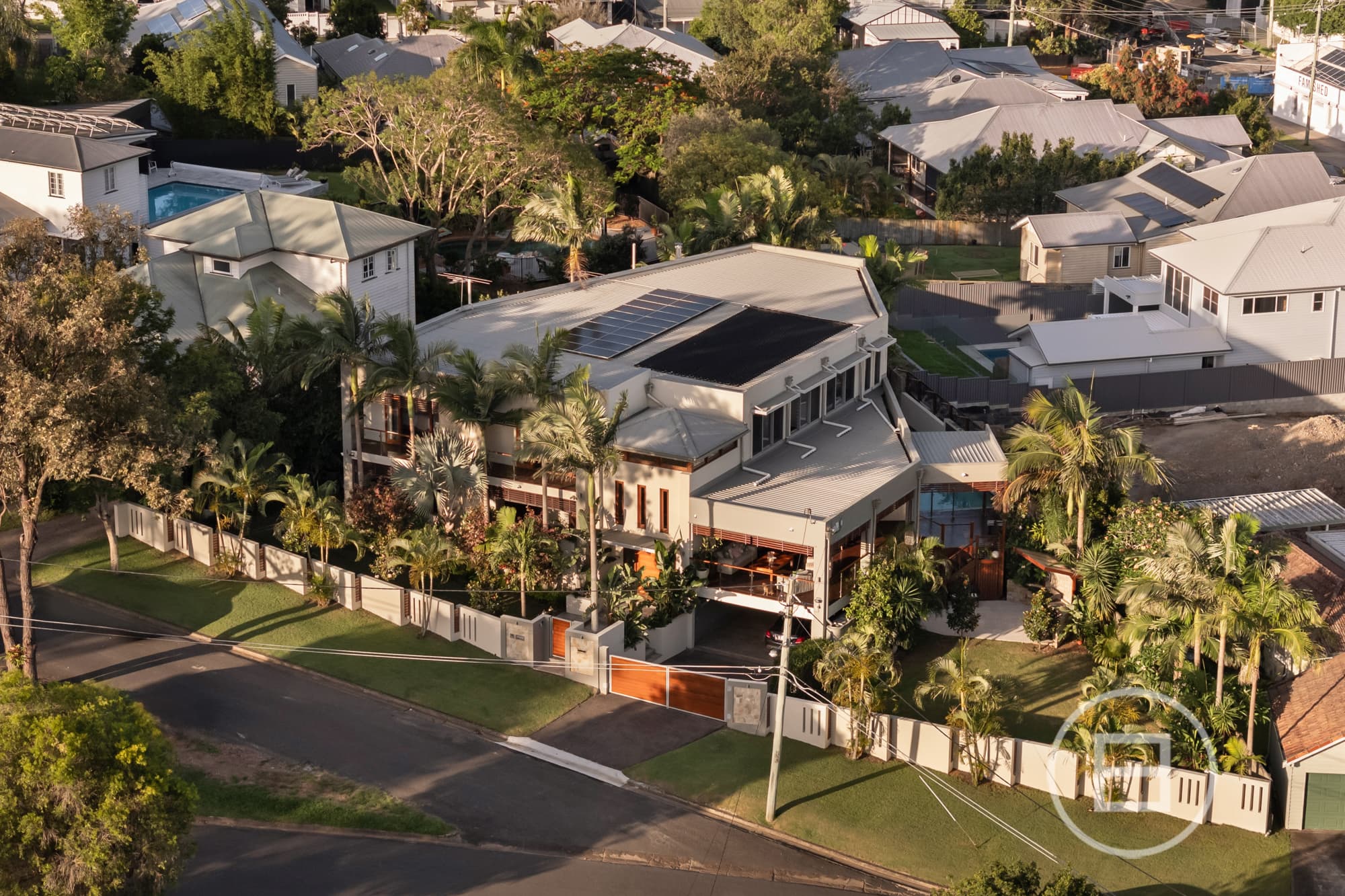 9 Banool Street, ASHGROVE, QLD, Ashgrove - Thumbnail 2