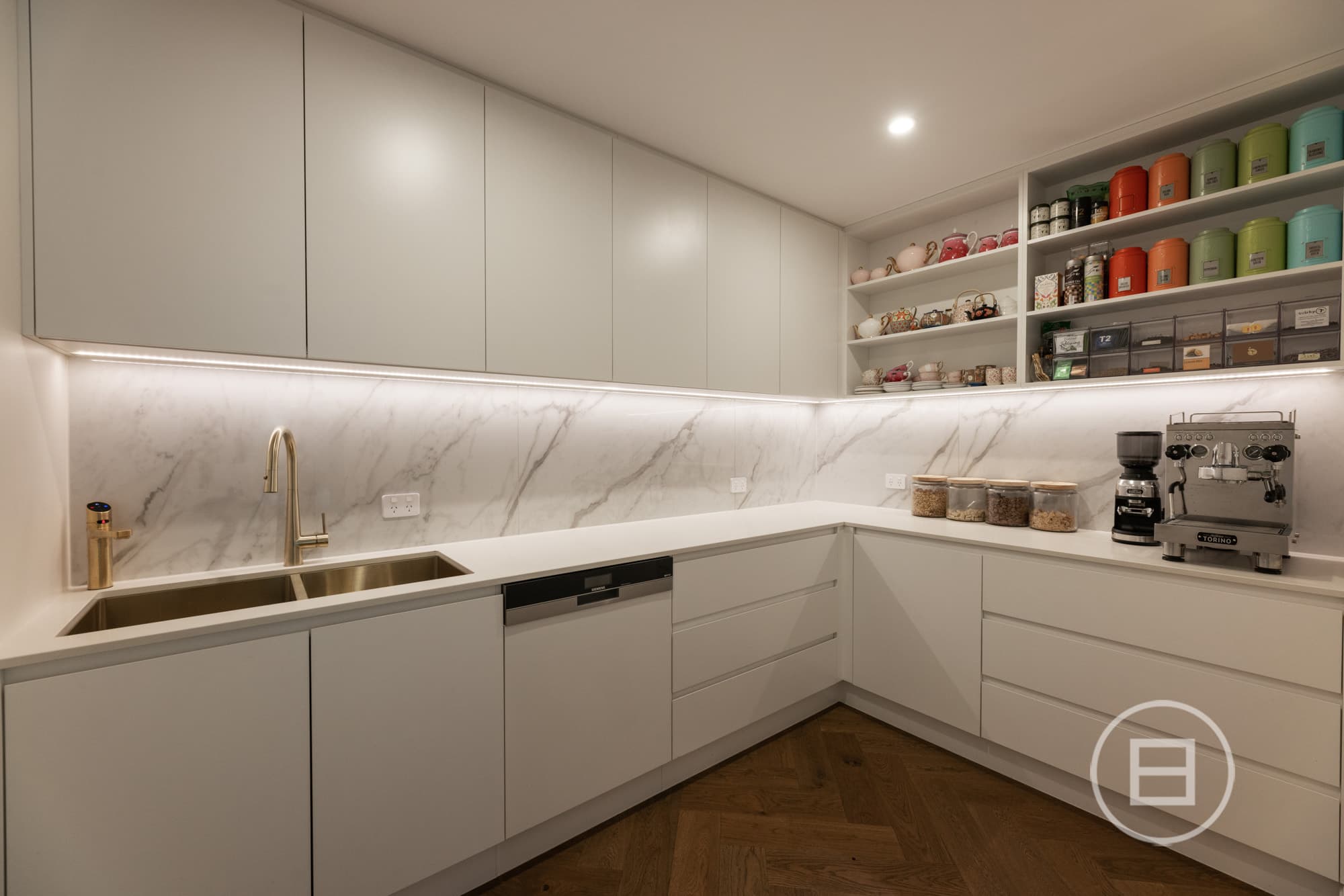 23 Vimy Street, BARDON, QLD, Bardon - Thumbnail 6