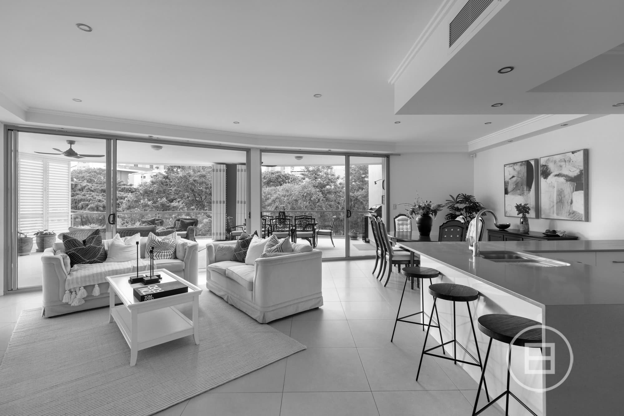 2/52 Underhill Avenue, INDOOROOPILLY, QLD, Indooroopilly - Image 1