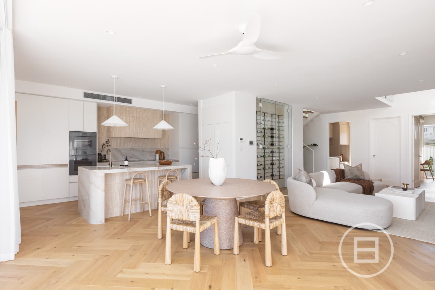 2/33 Merrimac Boulevard, BROADBEACH WATERS, QLD, Broadbeach Waters - Thumbnail 7