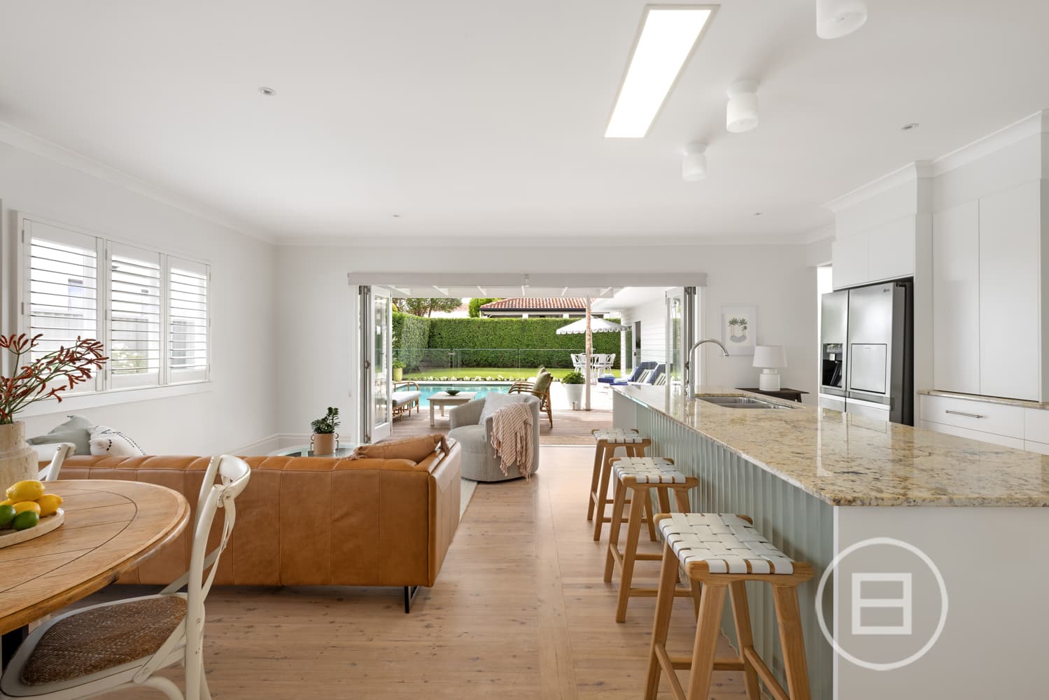 14 Acanthus Avenue, BURLEIGH HEADS, QLD, Burleigh Heads - Thumbnail 5