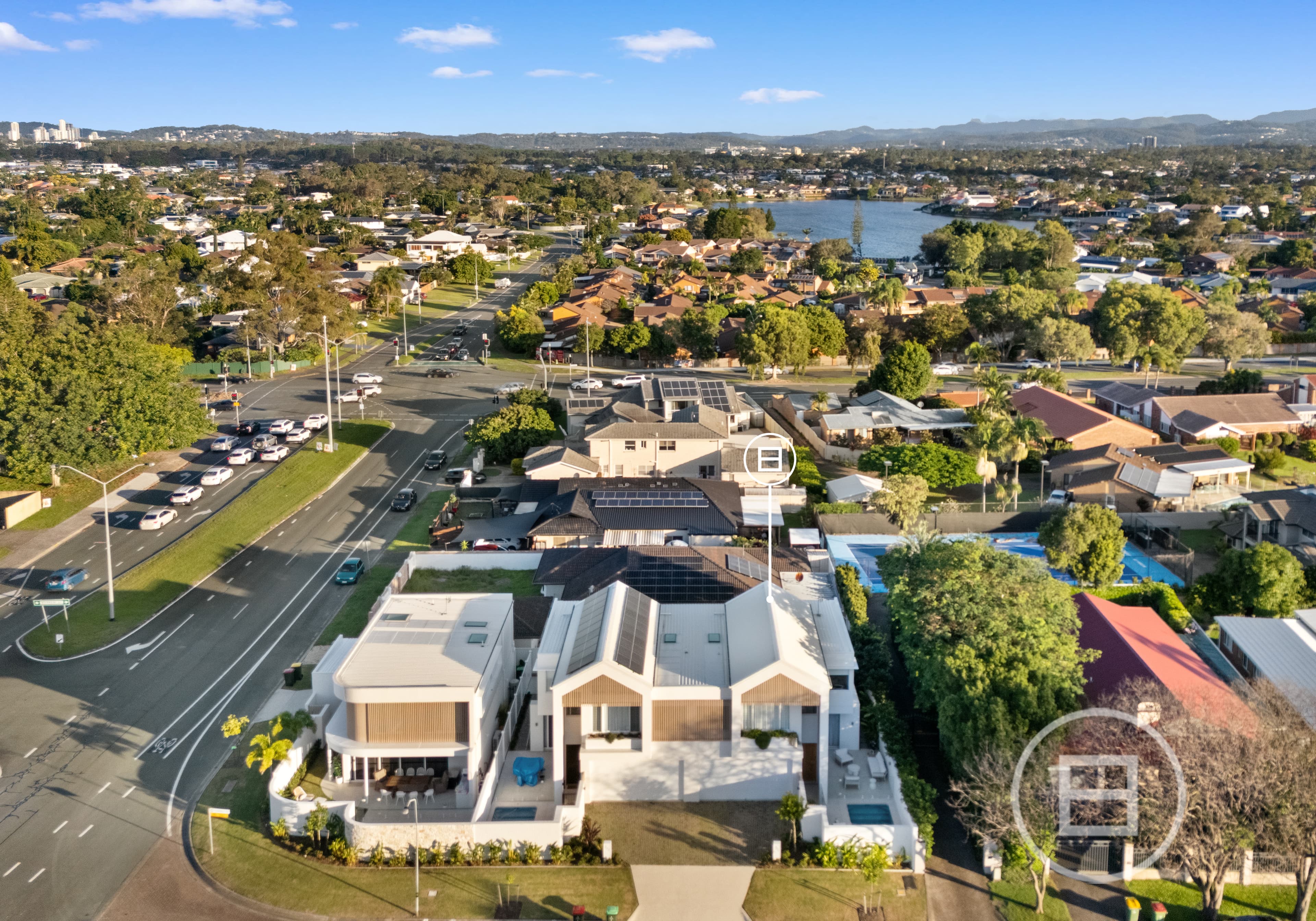 3/2 Saxonvale Terrace, MERMAID WATERS, QLD, Mermaid Waters - Thumbnail 4