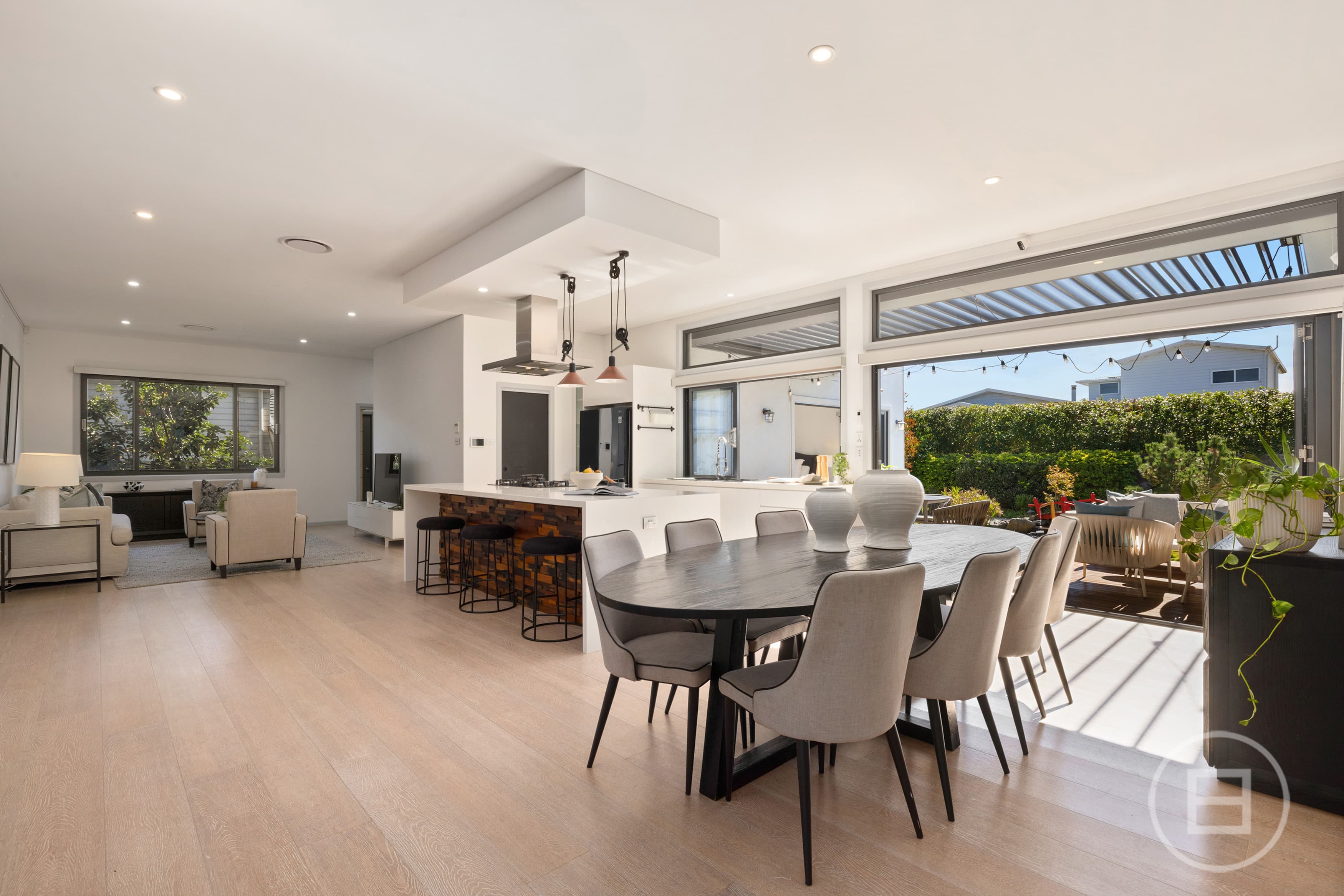3 Laurie Place, BELROSE, NSW, Belrose - Thumbnail 2