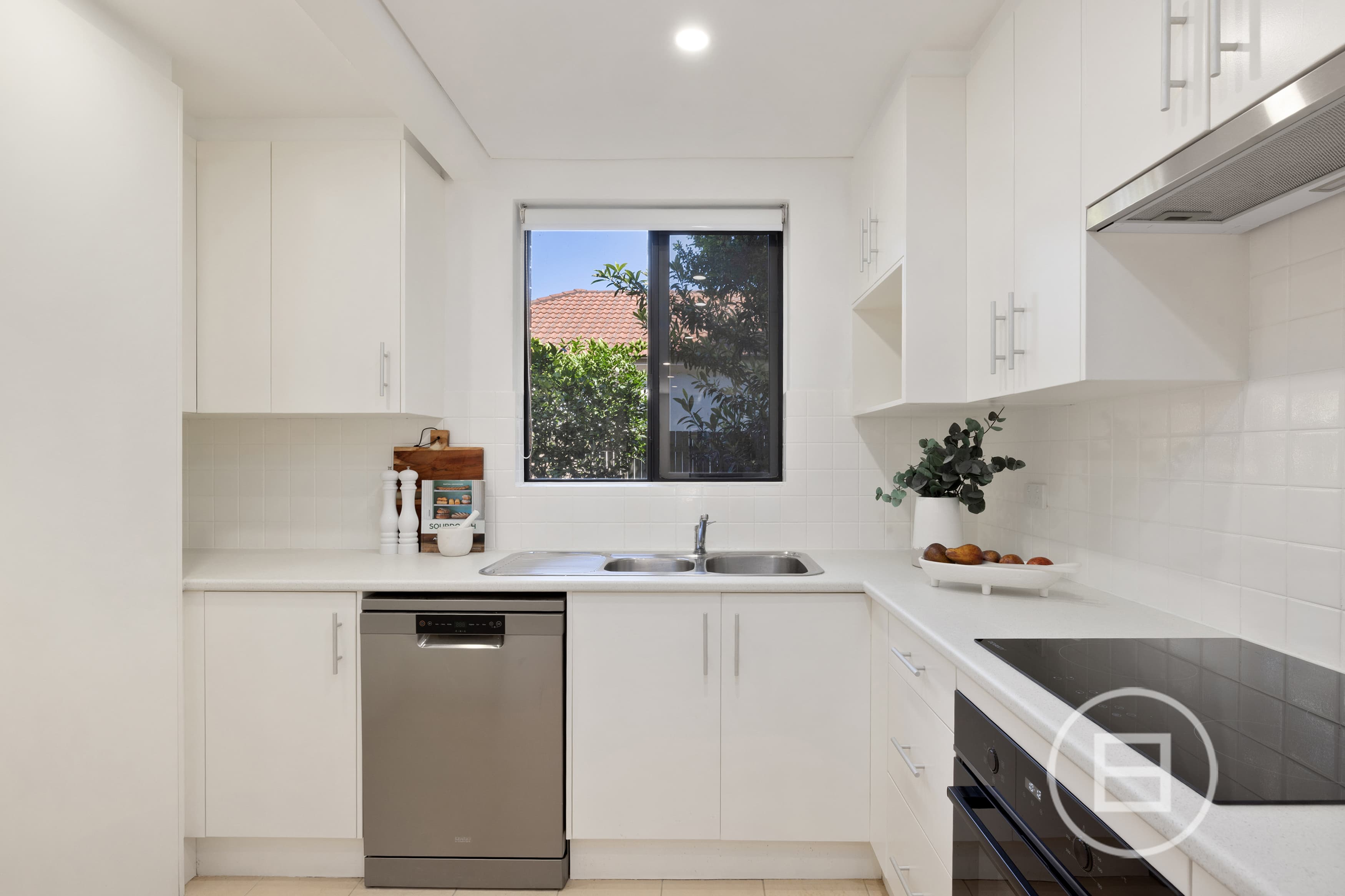 2/90-92 Wyadra Avenue, FRESHWATER, NSW, Freshwater - Thumbnail 4