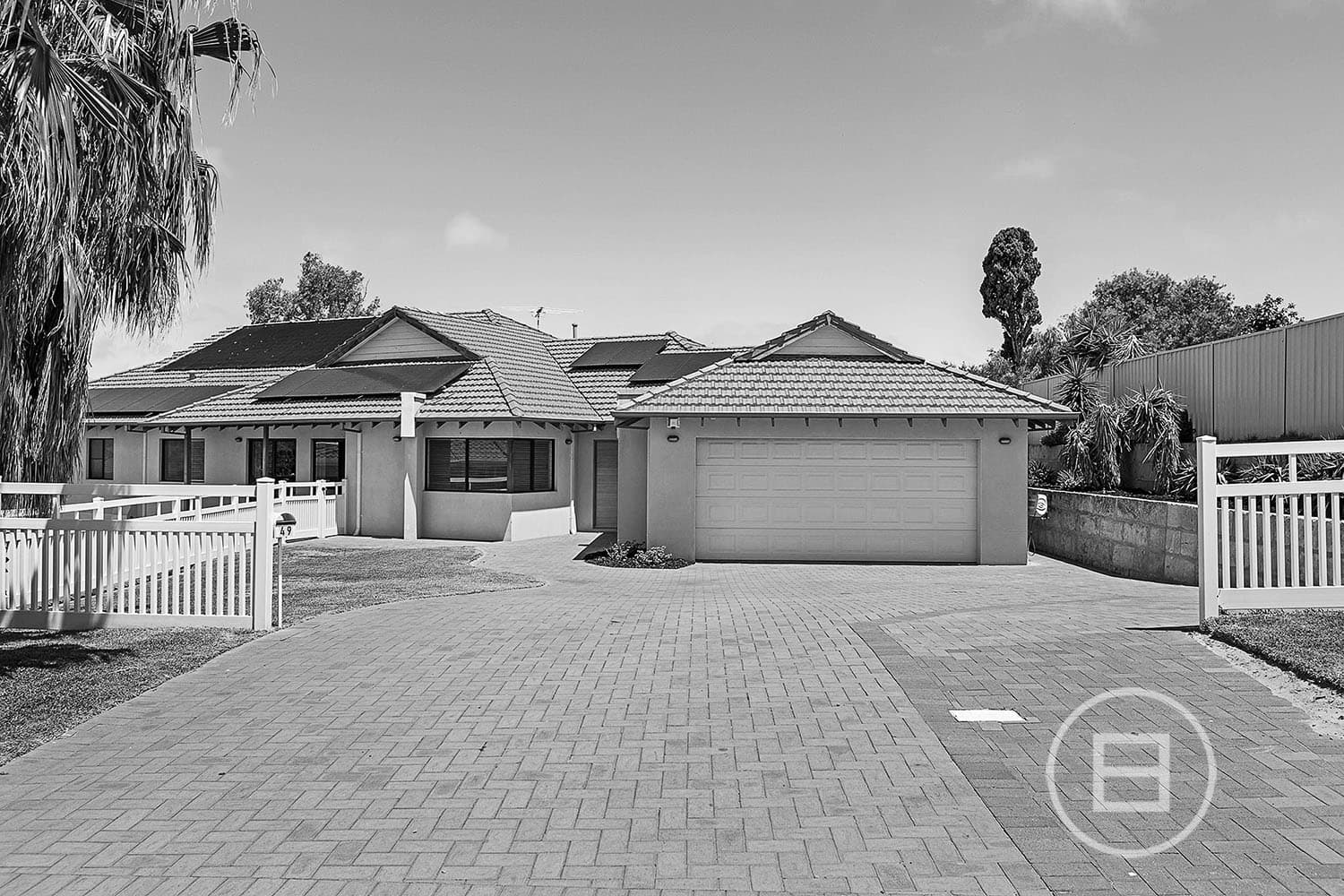 49 Warringah Close, KALLAROO, WA, Kallaroo - Image 1