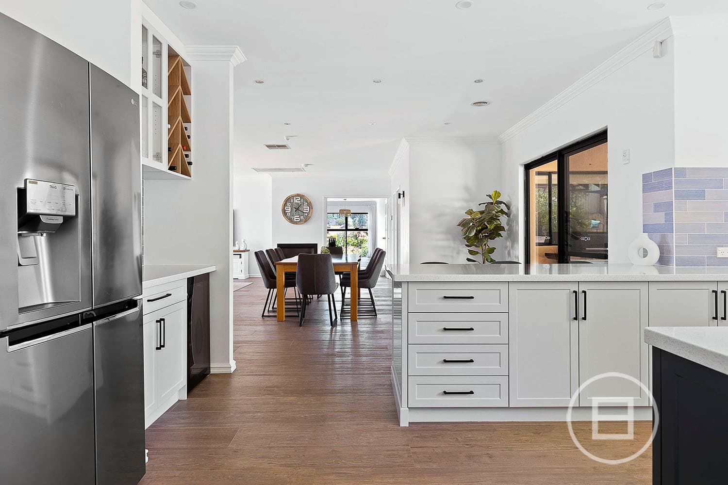 49 Warringah Close, KALLAROO, WA, Kallaroo - Thumbnail 5