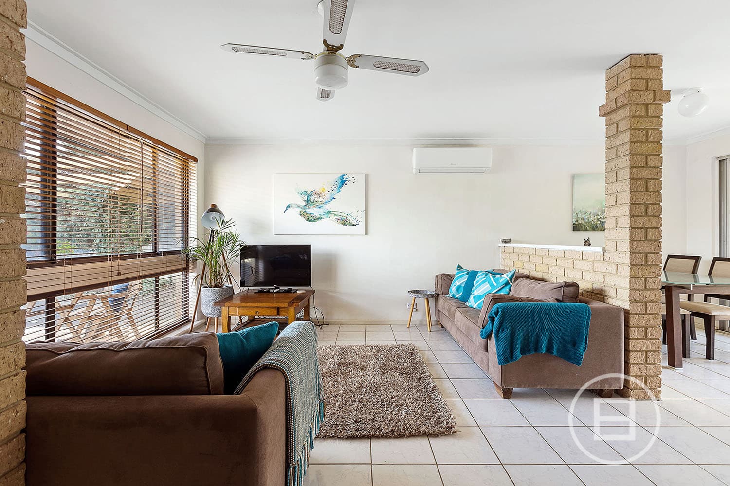 4 Manbari Crescent, WANNEROO, WA, Wanneroo - Thumbnail 4
