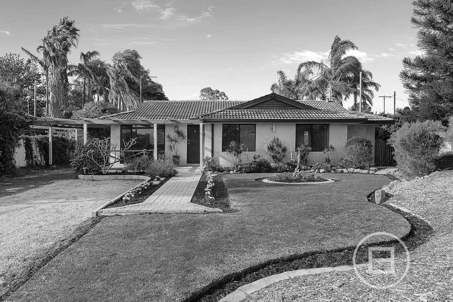 4 Manbari Crescent, WANNEROO, WA, Wanneroo - Image 1