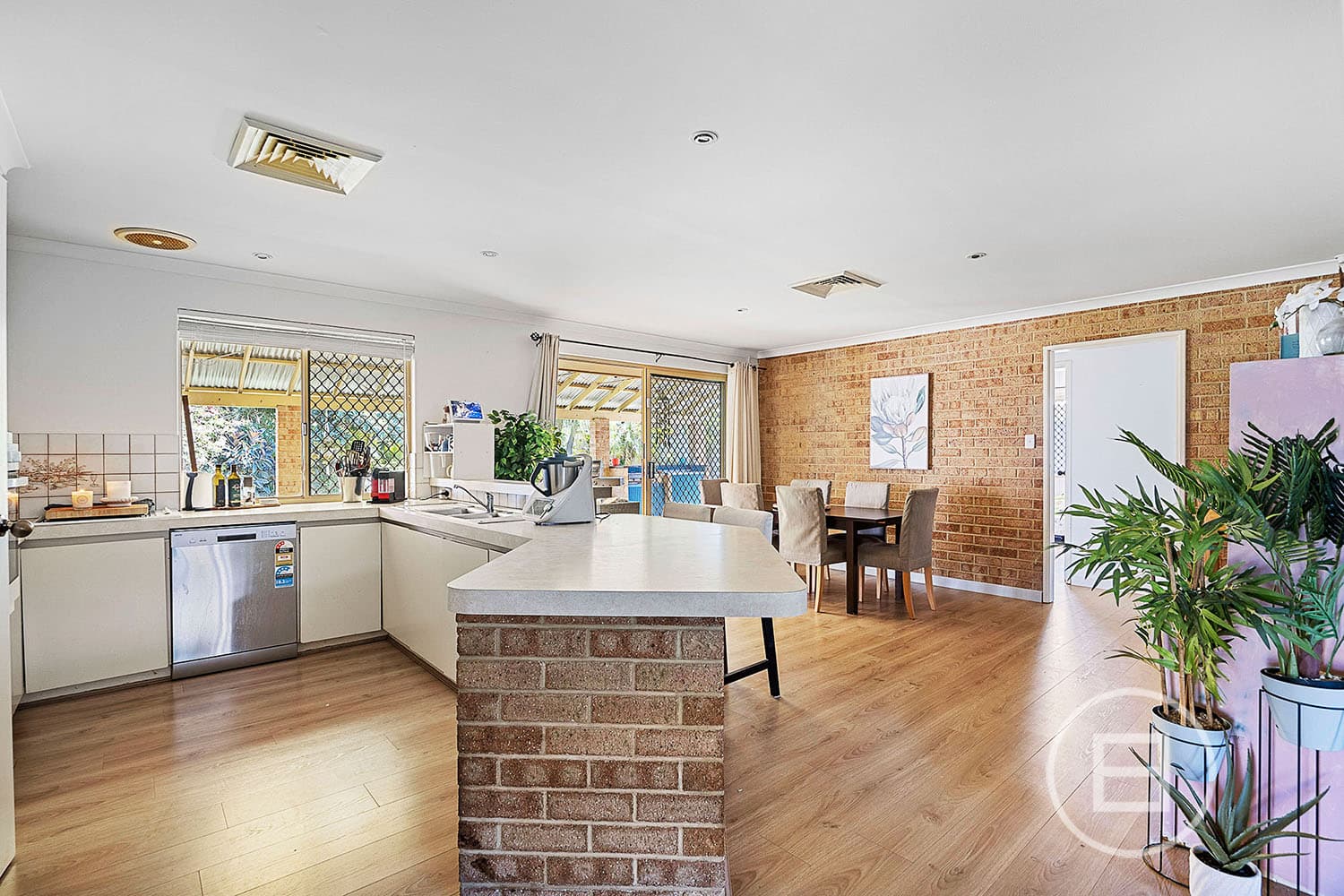 17 Jenniphur Court, ATWELL, WA, Atwell - Thumbnail 4