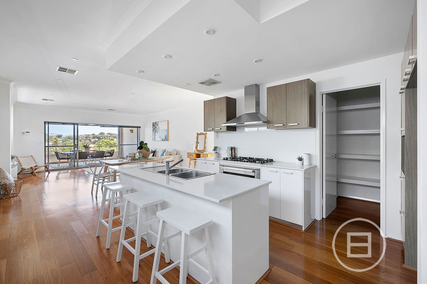 131C Burniston Street, SCARBOROUGH, WA, Scarborough - Thumbnail 6
