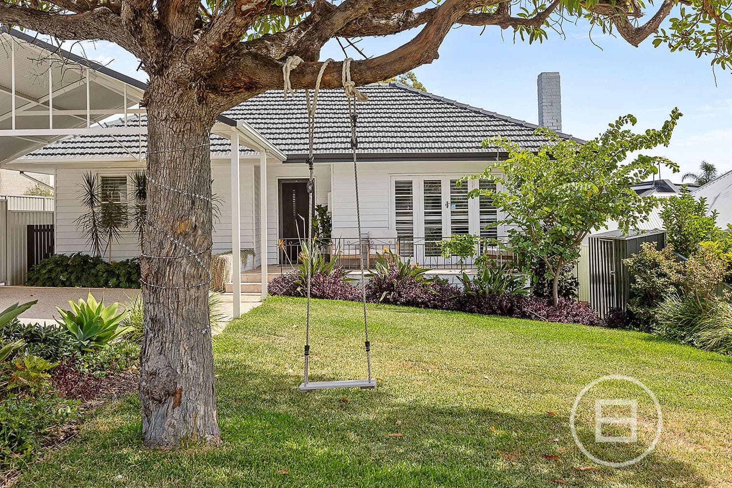 63 Gildercliffe Street, SCARBOROUGH, WA, Scarborough - Thumbnail 2