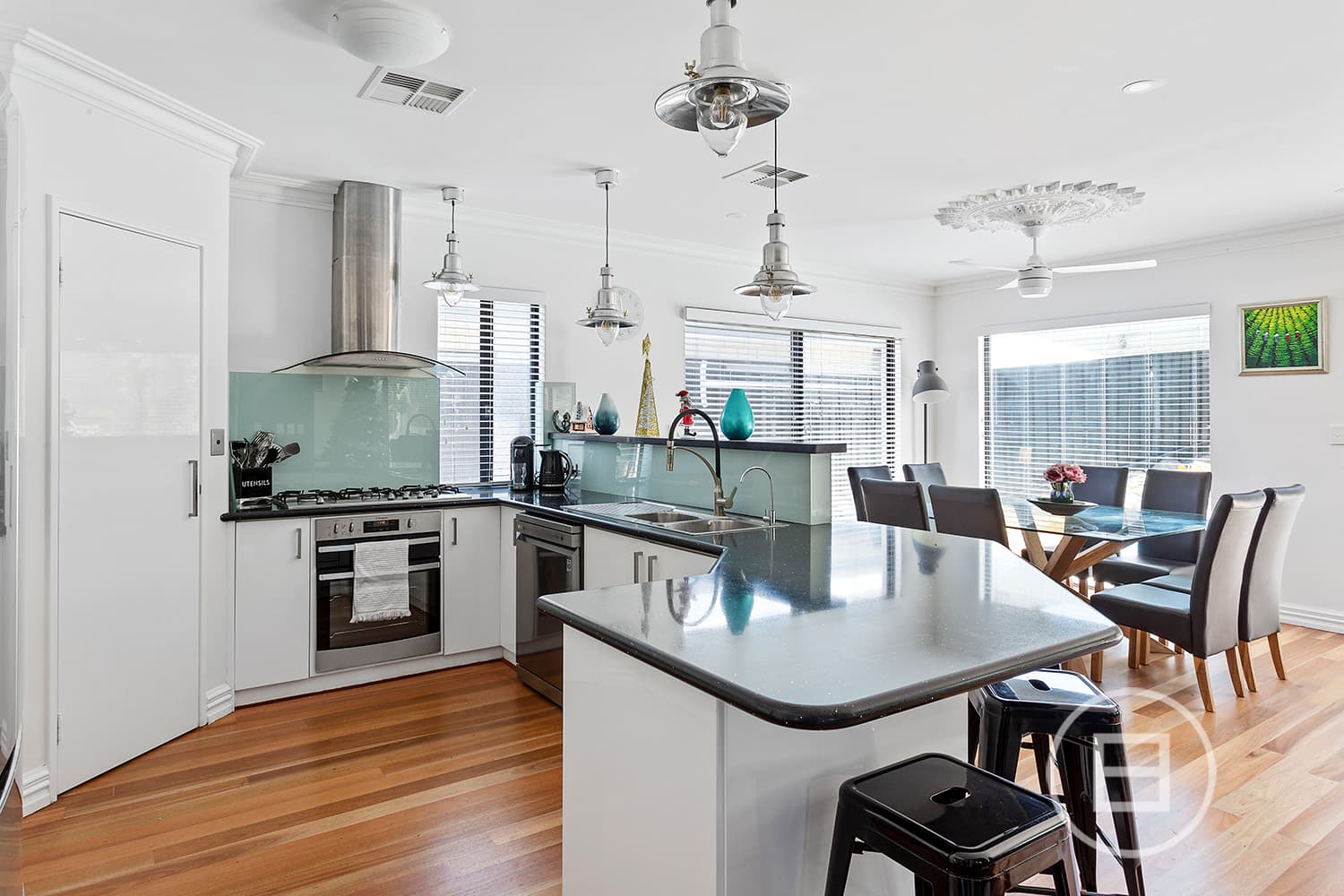 28 Constellation Drive, OCEAN REEF, WA, Ocean Reef - Thumbnail 4