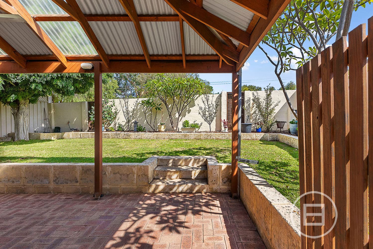 48 Newborough Street, KARRINYUP, WA, Karrinyup - Thumbnail 2