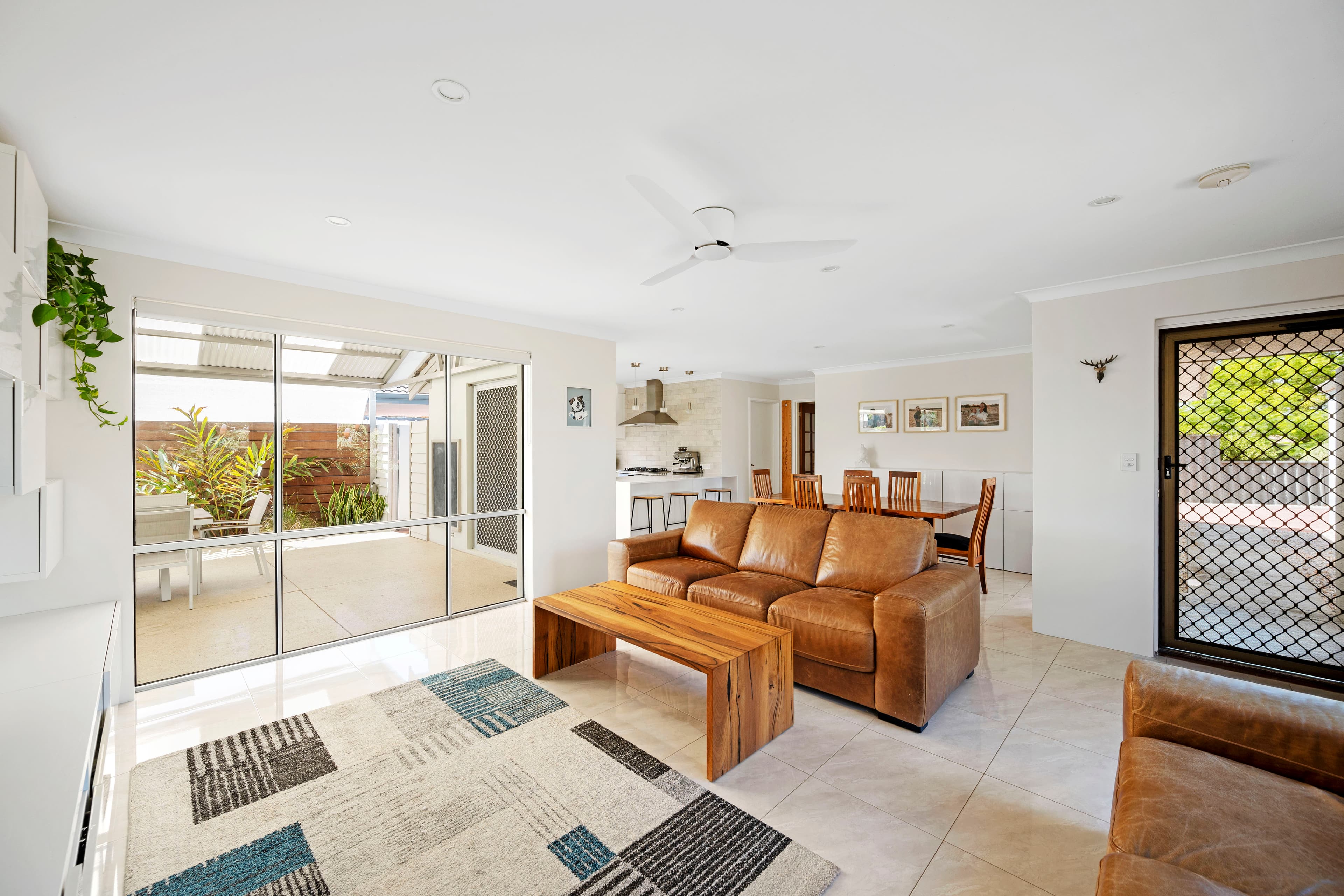 25 Nyara Crescent, CRAIGIE, WA, Craigie - Thumbnail 4