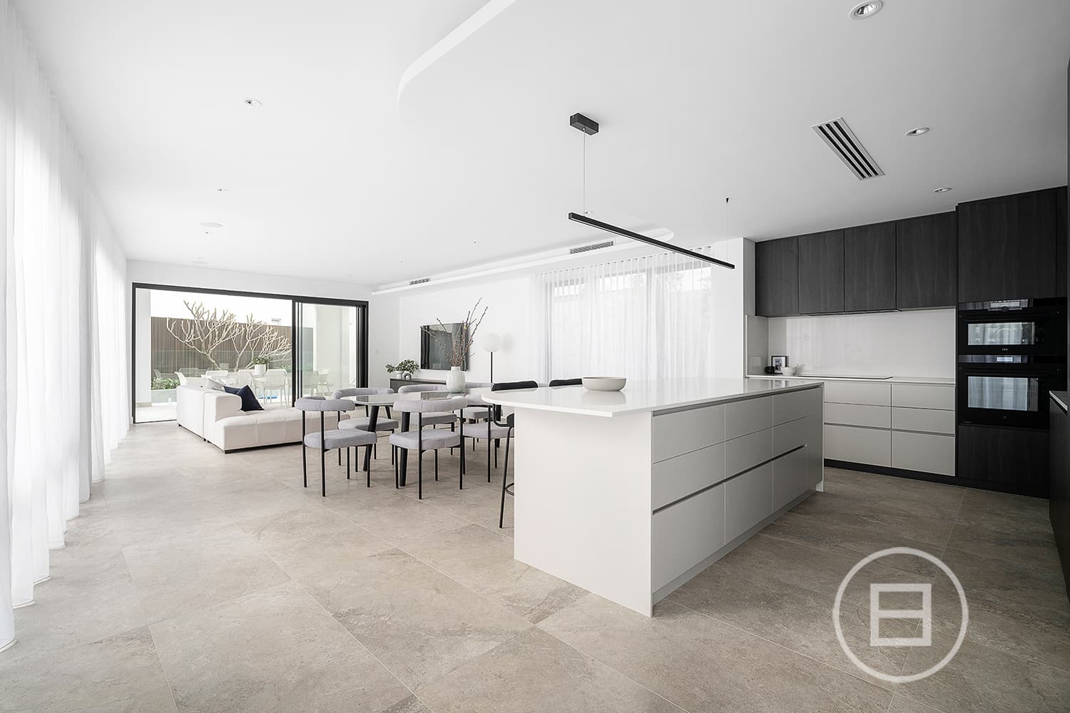 18B Yaltara Road, CITY BEACH, WA, City Beach - Thumbnail 5