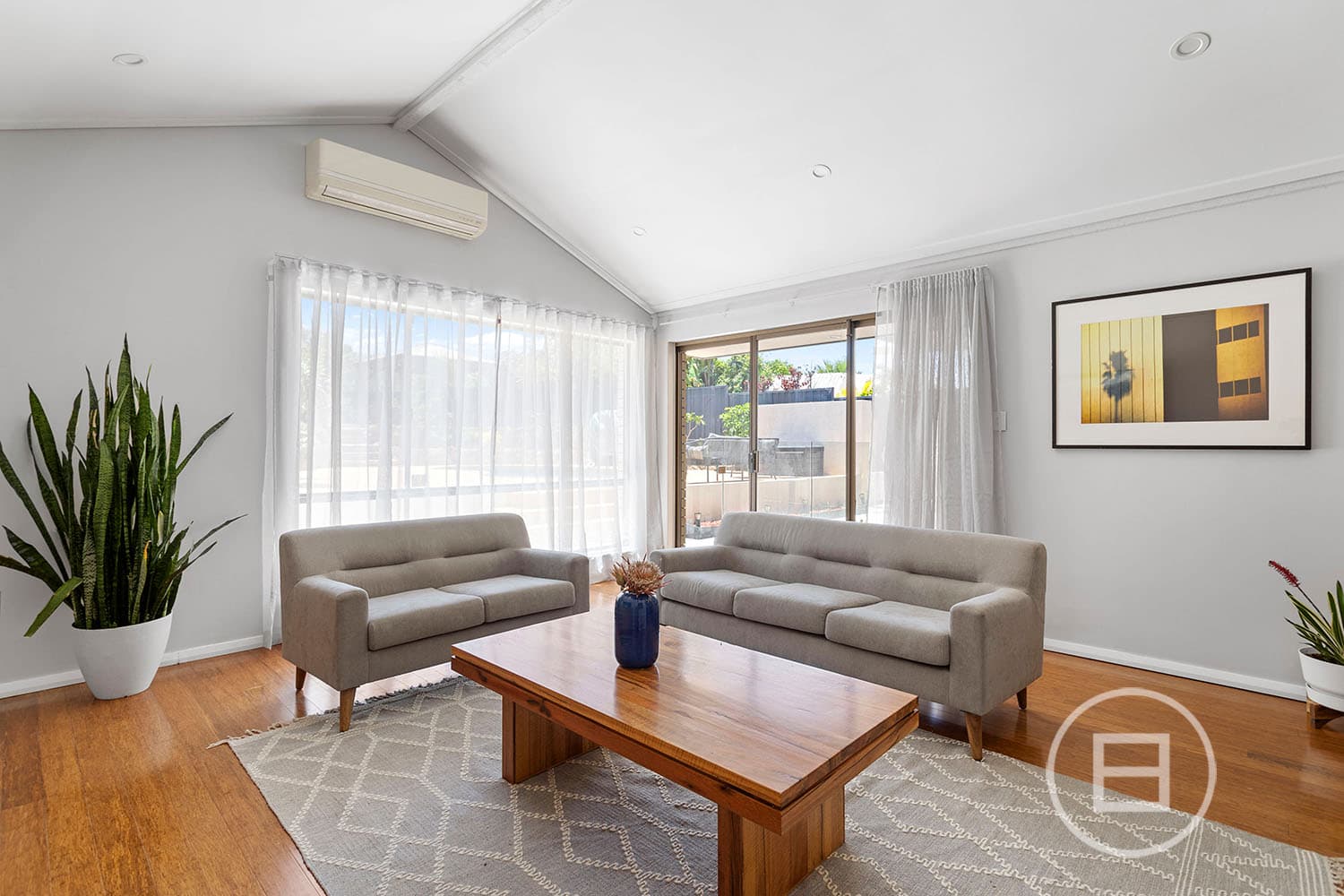 7 Greenhill Court, KALLAROO, WA, Kallaroo - Thumbnail 8