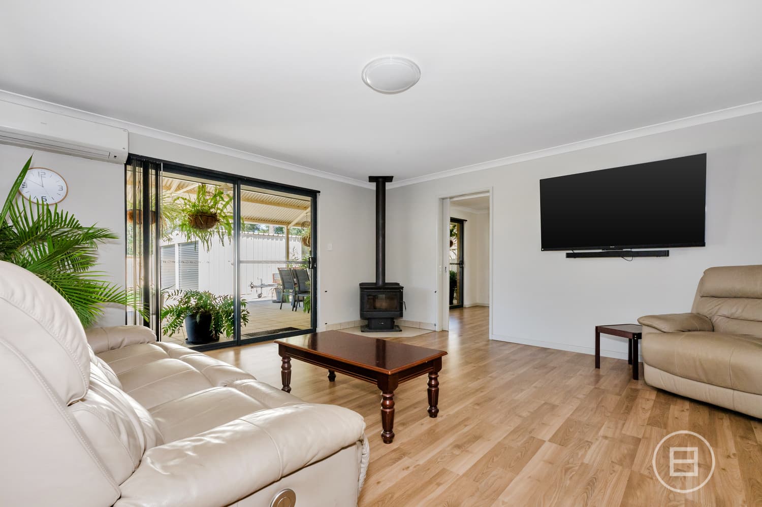 16 Calder Nook, LAKELANDS, WA, Lakelands - Thumbnail 4