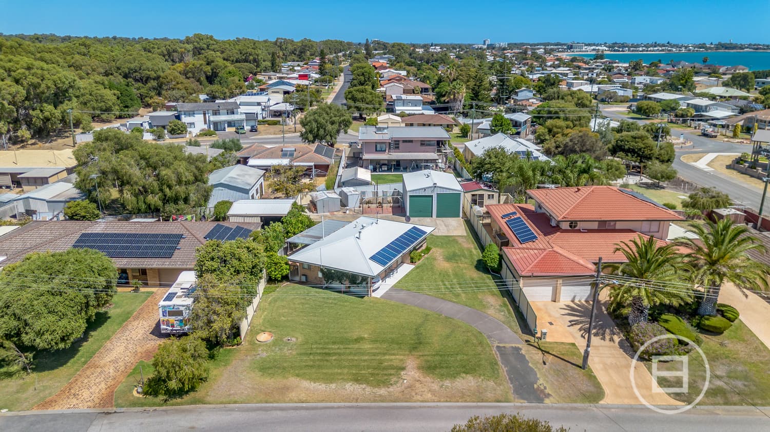19 Barwell Street, SILVER SANDS, WA, Silver Sands - Thumbnail 2