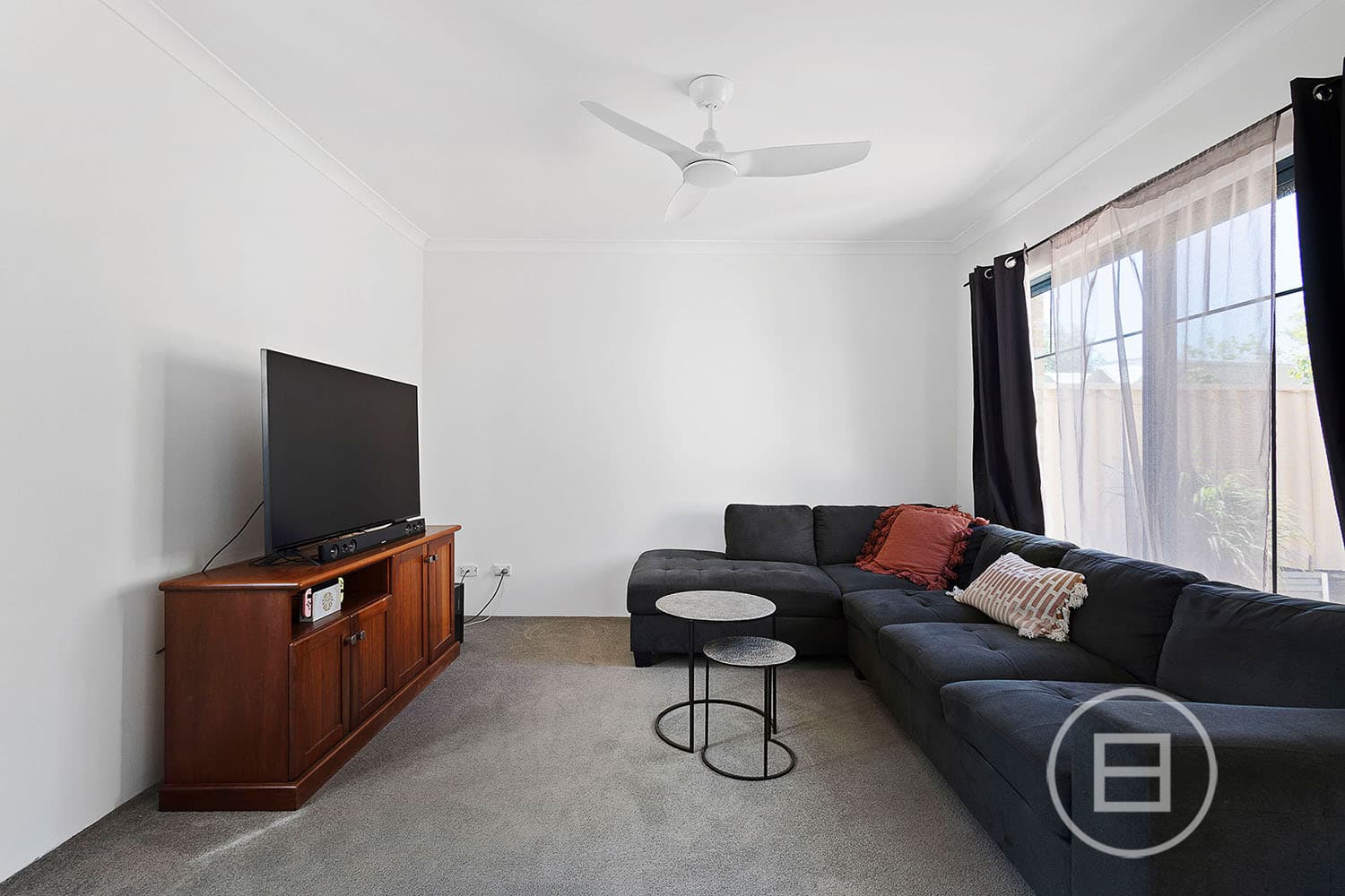 8 Burwood Road, BALCATTA, WA, Balcatta - Thumbnail 4