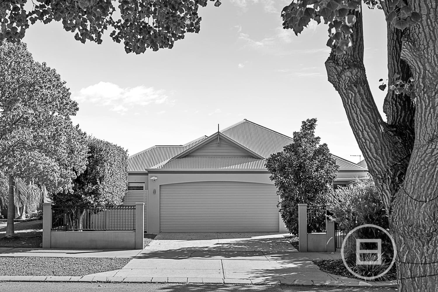 17 Parkfarm Drive, SOUTH GUILDFORD, WA, South Guildford - Image 1