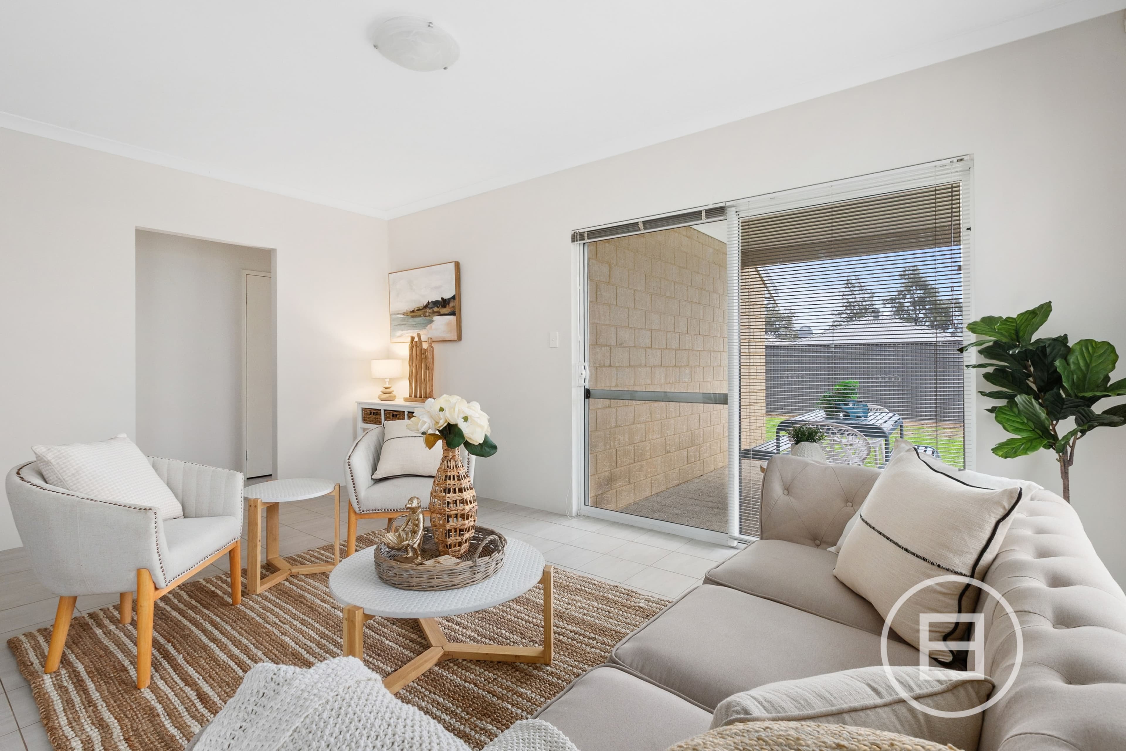 16 Solstice Bend, WELLARD, WA, Wellard - Thumbnail 4