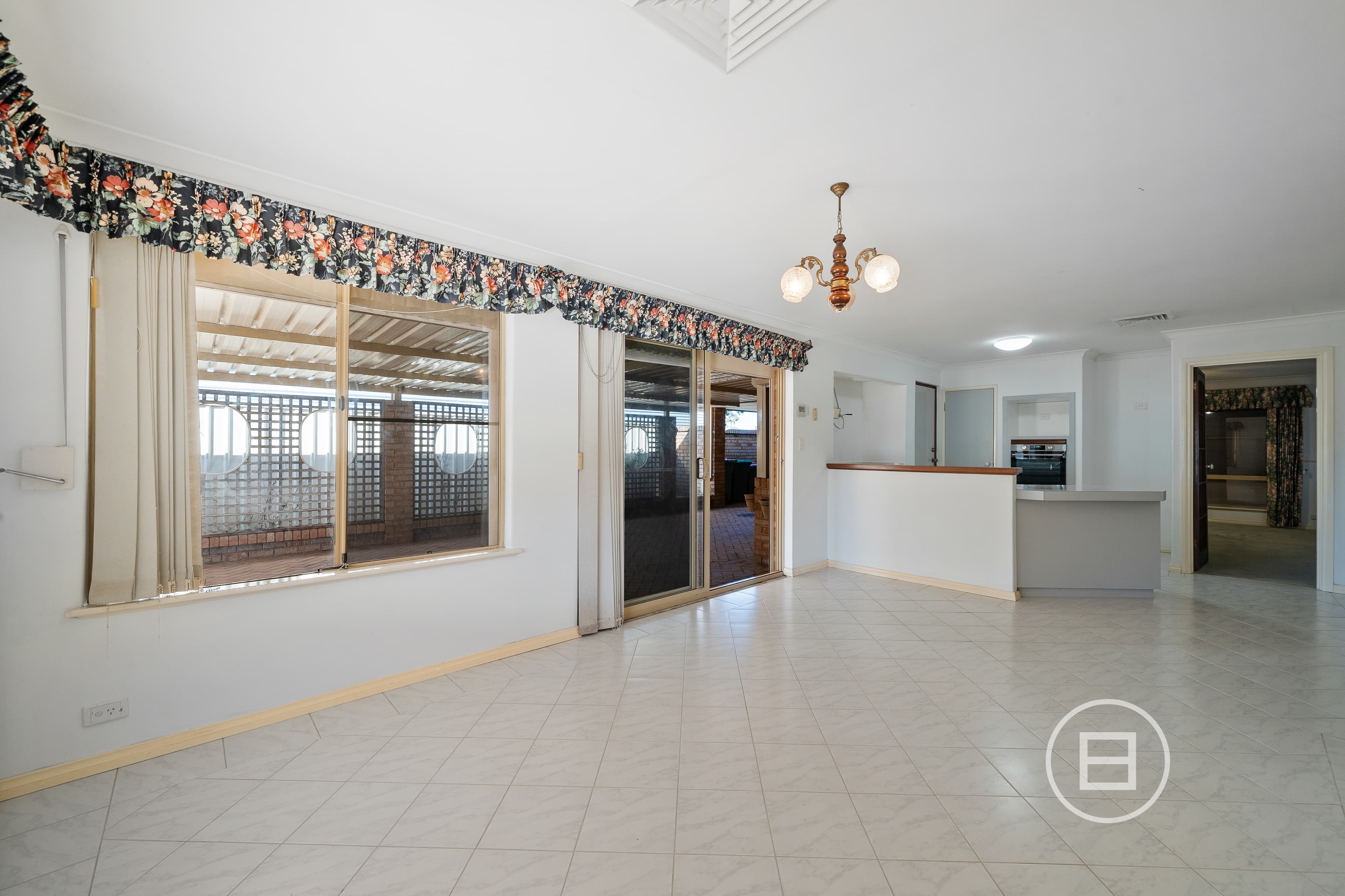 128 Charthouse Road, WAIKIKI, WA, Waikiki - Thumbnail 5