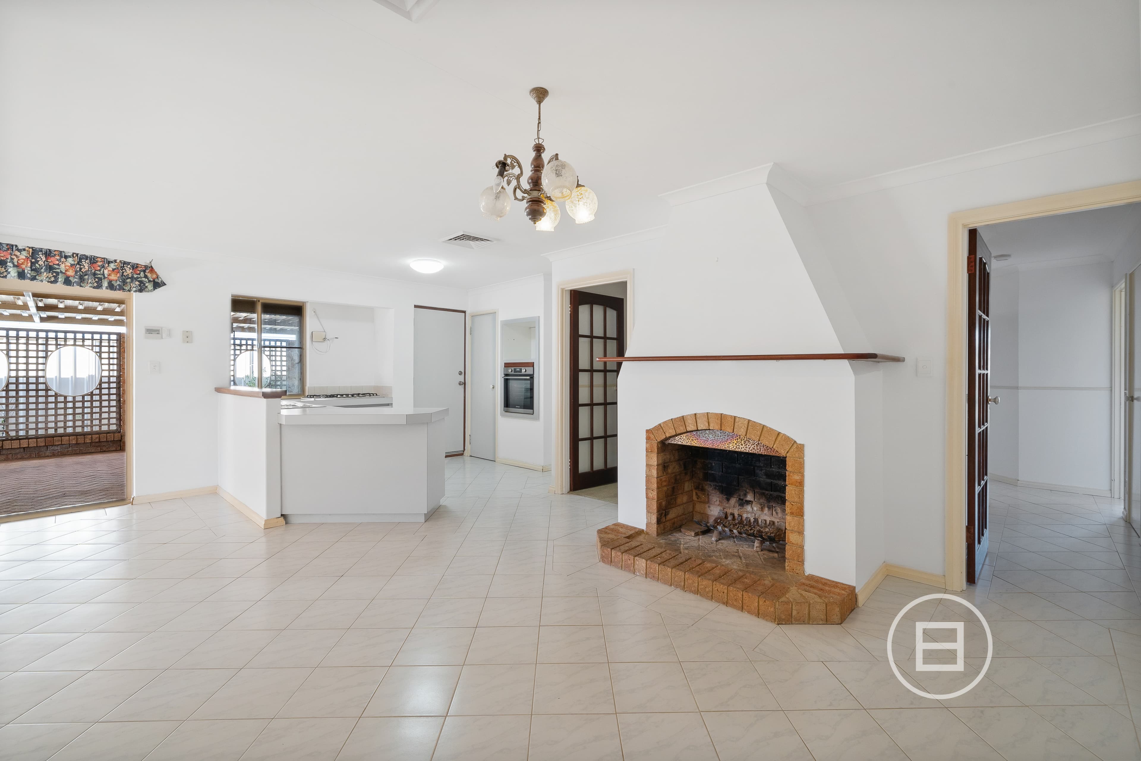 128 Charthouse Road, WAIKIKI, WA, Waikiki - Thumbnail 2