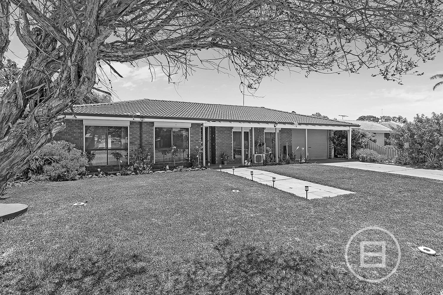 5 Amazon Drive, GREENFIELDS, WA, Greenfields - Image 1